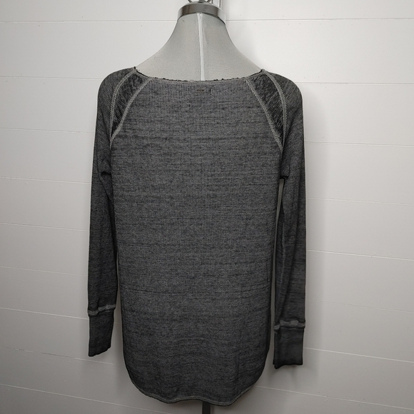 ROXY Waffle Knit Thermal Top Size M - Picture 5 of 13